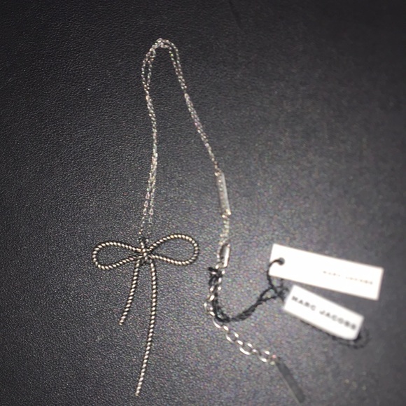 Marc Jacobs bow tie necklace - Picture 2 of 3